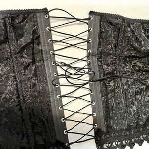 Vintage Grenier floral embossed black lace up corset
